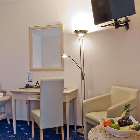 Arthotel ANA Petite Gersthofen Extérieur photo