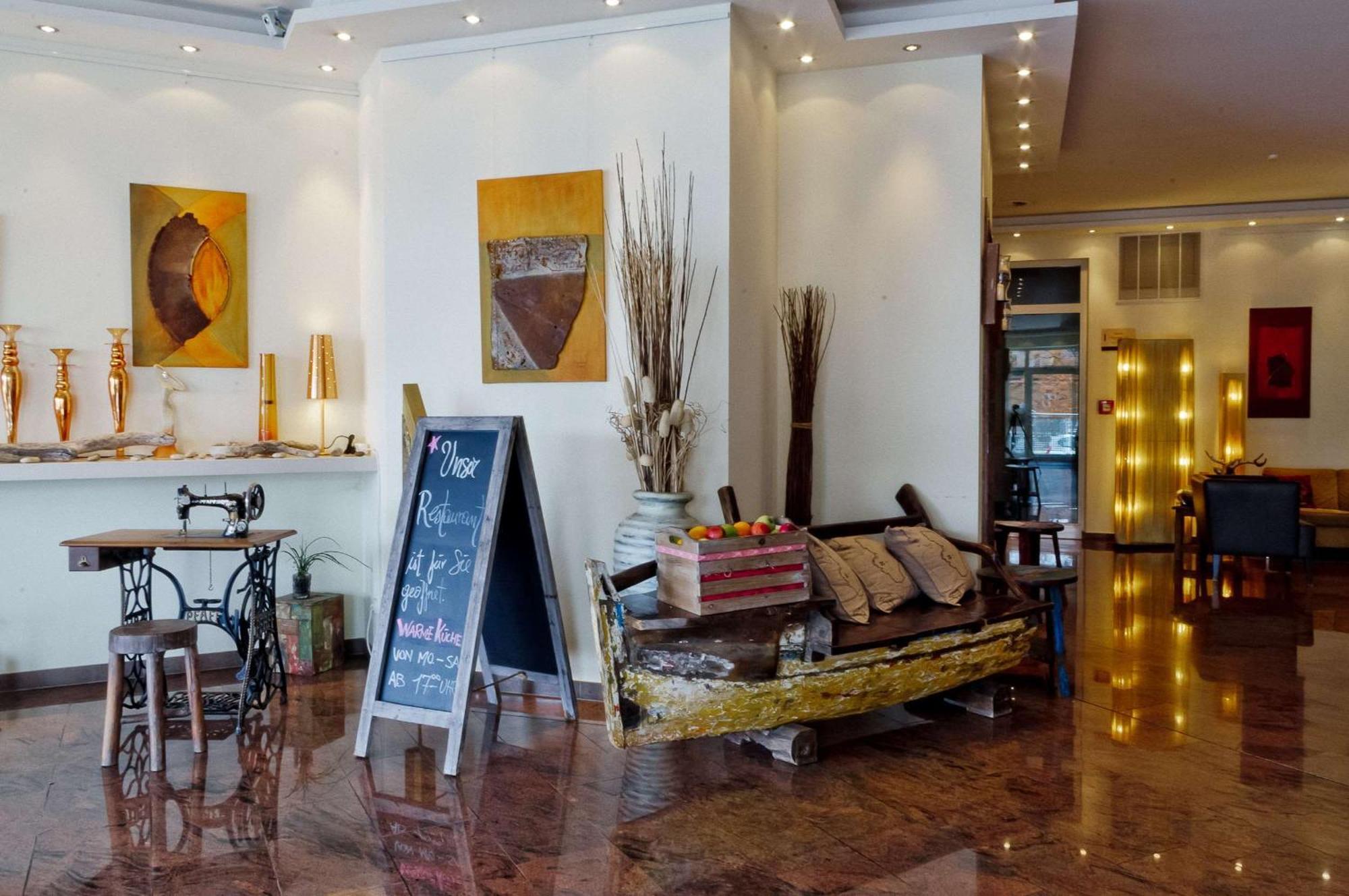 Arthotel ANA Petite Gersthofen Extérieur photo
