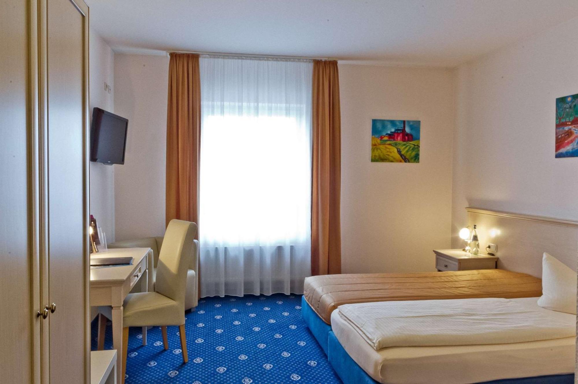 Arthotel ANA Petite Gersthofen Extérieur photo