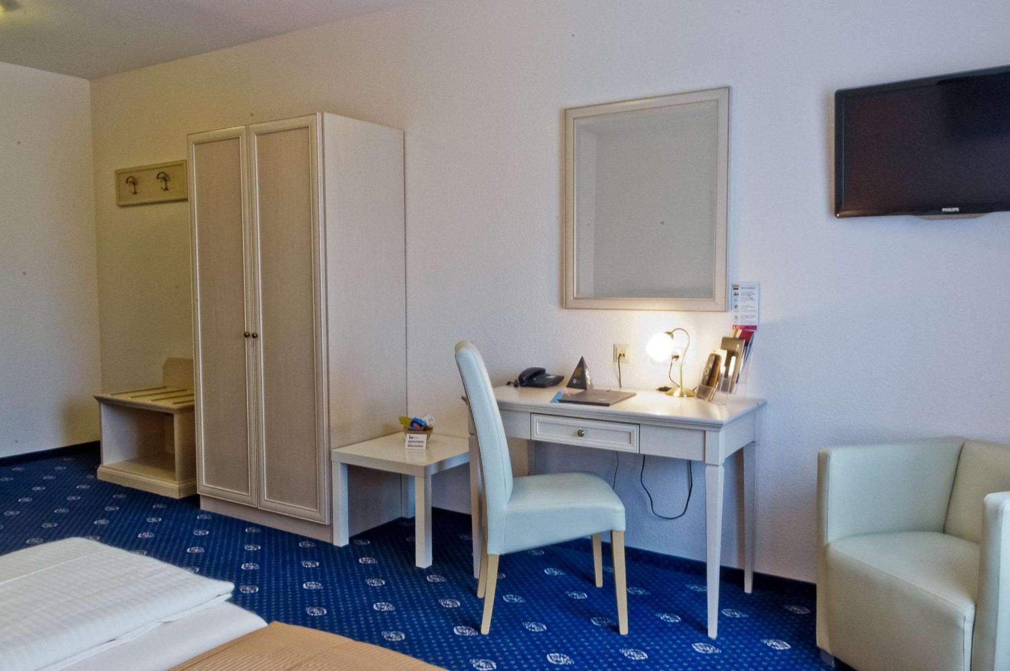 Arthotel ANA Petite Gersthofen Extérieur photo